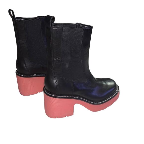 Marc Fisher- BLACK CHUNKY FREDY LUG SOLE BOOTIE- pink bottoms- Size 7 M - Picture 5 of 13